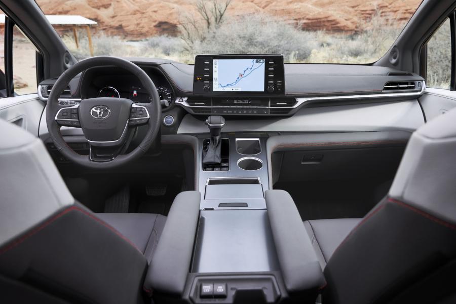Торпедо Toyota Sienna XSE 2020 года  (фото 5 из 14)